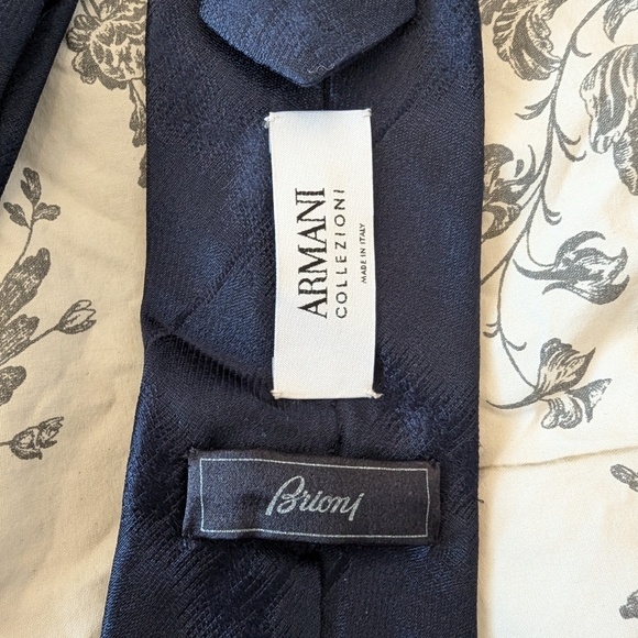 Armani collezioni Navy tie brioni - Picture 2 of 6